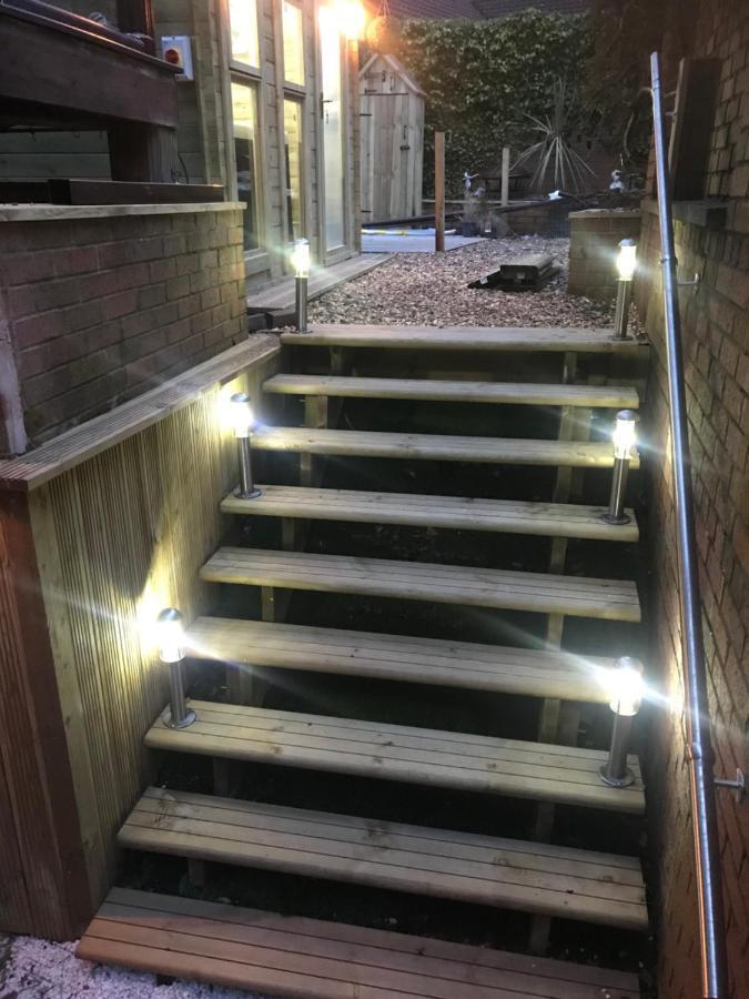 Hotel Hot Tub Hide Away Near Alton Towers Staffordshire Cheddleton Exterior foto